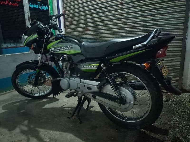 Delux Honda 125 0