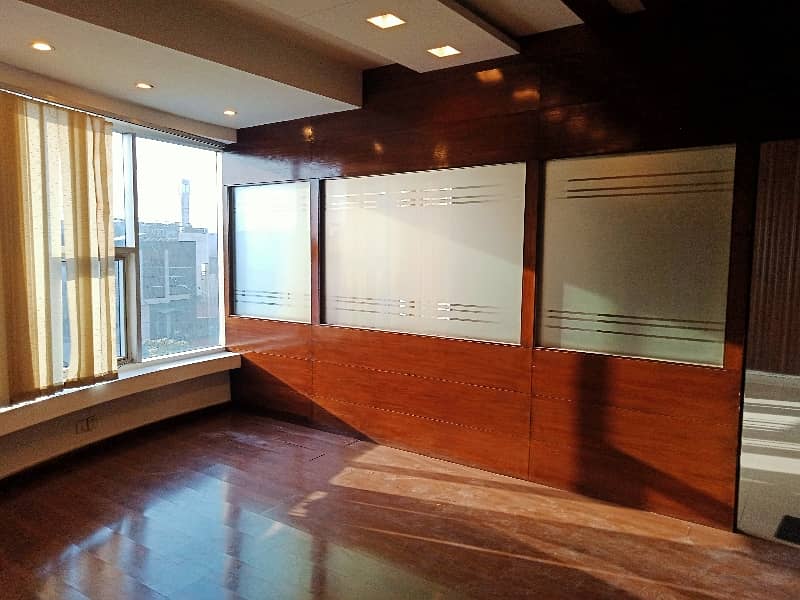 04 MARLA OFFICE FIRST FLOOR EXCELLENT LOCATION 0