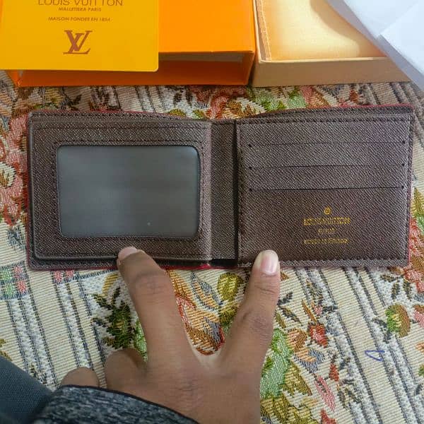 Men's branded wallets GUCCI, Louis Vuitton for sale 3