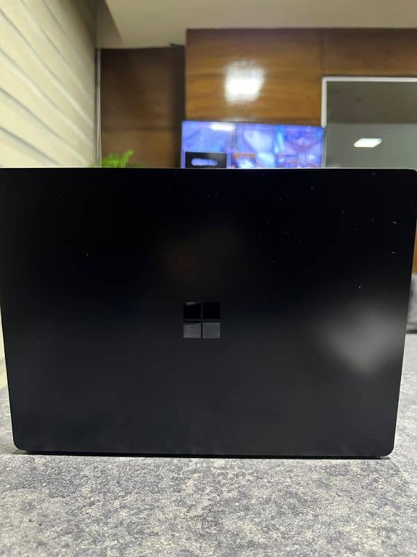 Microsoft laptop urgent sale 0