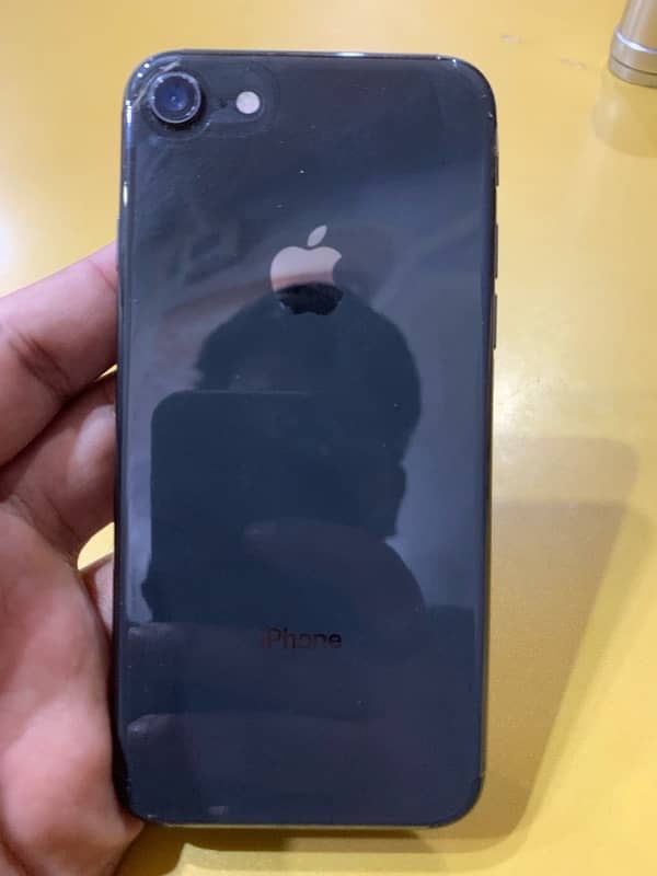 iPhone 8 Factory unlock 64gb 2