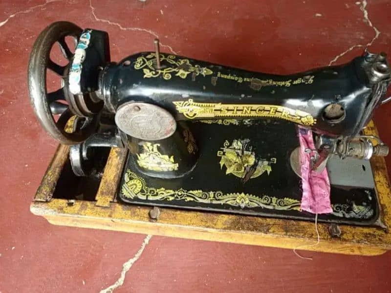 sewing machine condition used 0