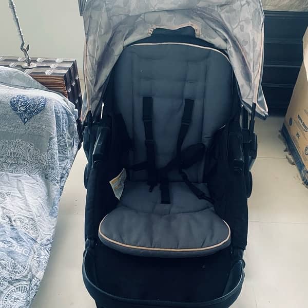 Graco 3in1 Pram +carrycot/car seat 4