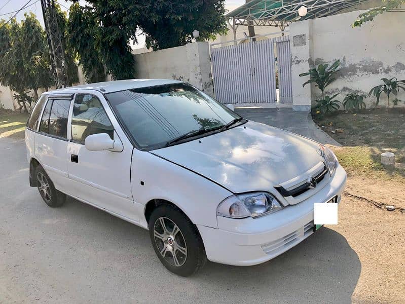 Suzuki Cultus VXR 2008 Efi under doctor use 4