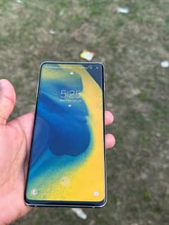 Samsung galaxy S10+ plus