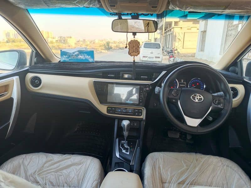 Toyota Altis Grande 2018 8