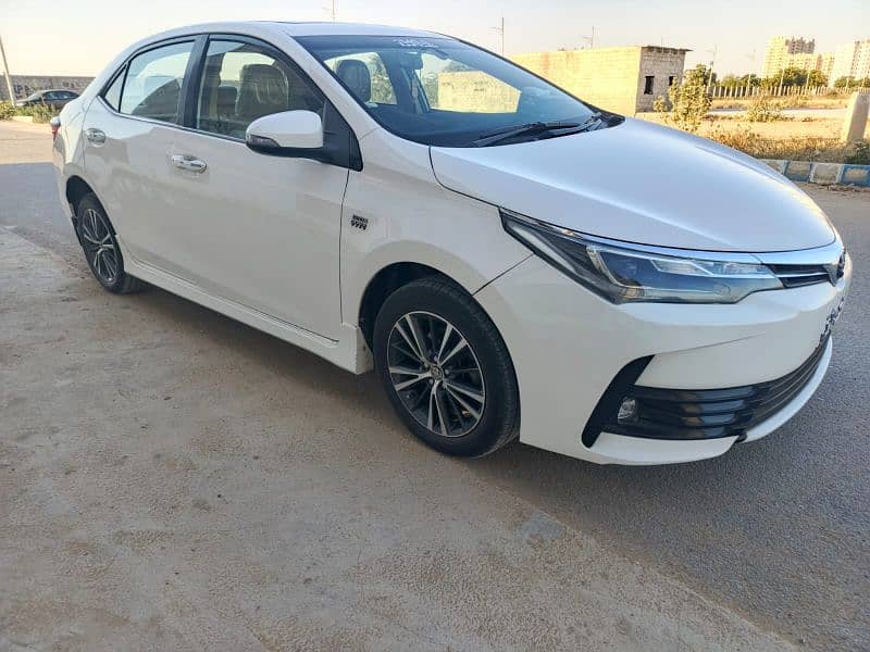 Toyota Altis Grande 2018 11