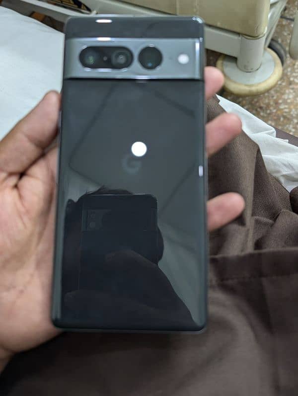 Google pixel 7 pro 12/128 Exchnge possible 1