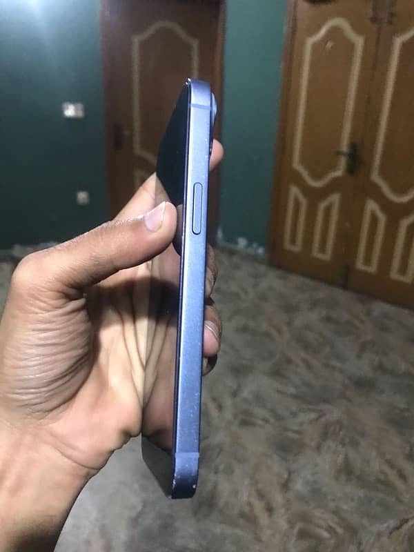 Iphone 14 Blue 1