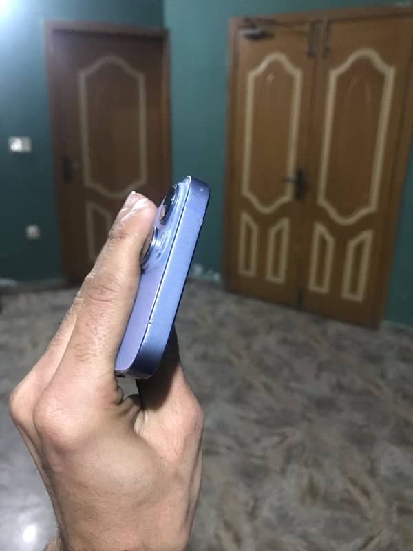 Iphone 14 Blue 2