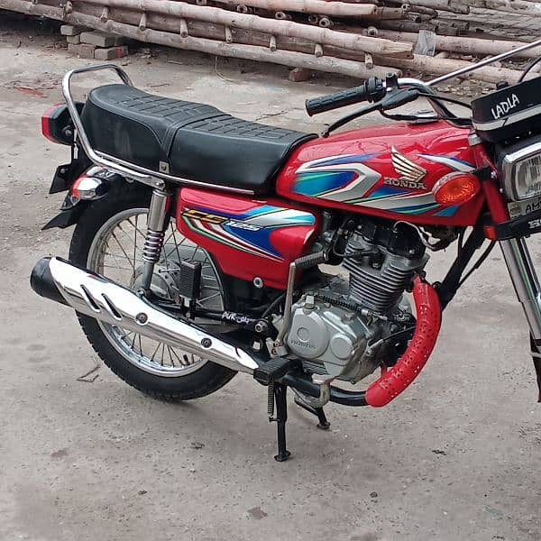 Honda 125 2022 model 11