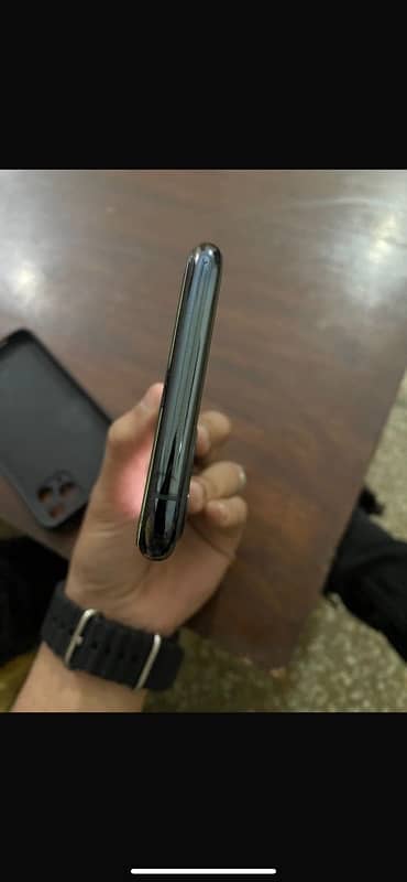 Iphone 11 pro max pta approved 0