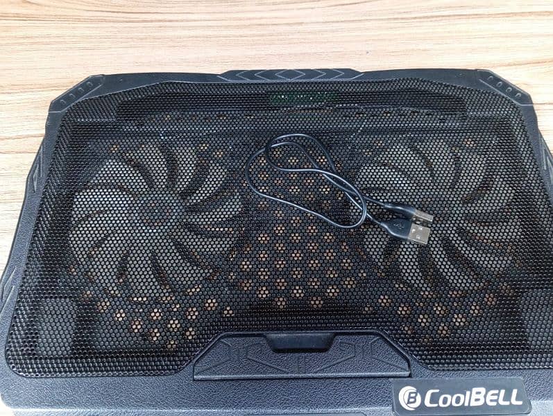 RGB Laptop Cooling Fan in Good Working Condition 0