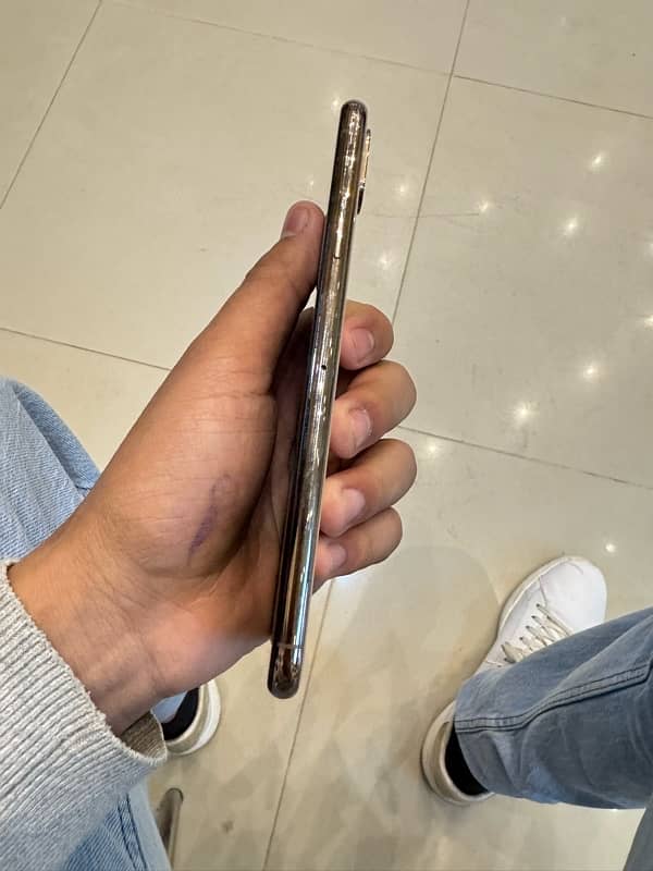 Iphone Xs max 1