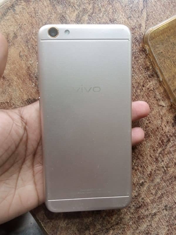 VIVO Y66 4/64 PTA OK 2