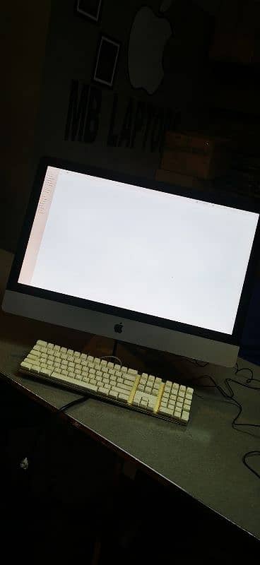 27"5k 2017 imac i7/24/1tb/128/4gb graphics 11