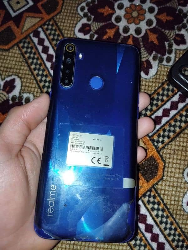 realme 5 4/64 5