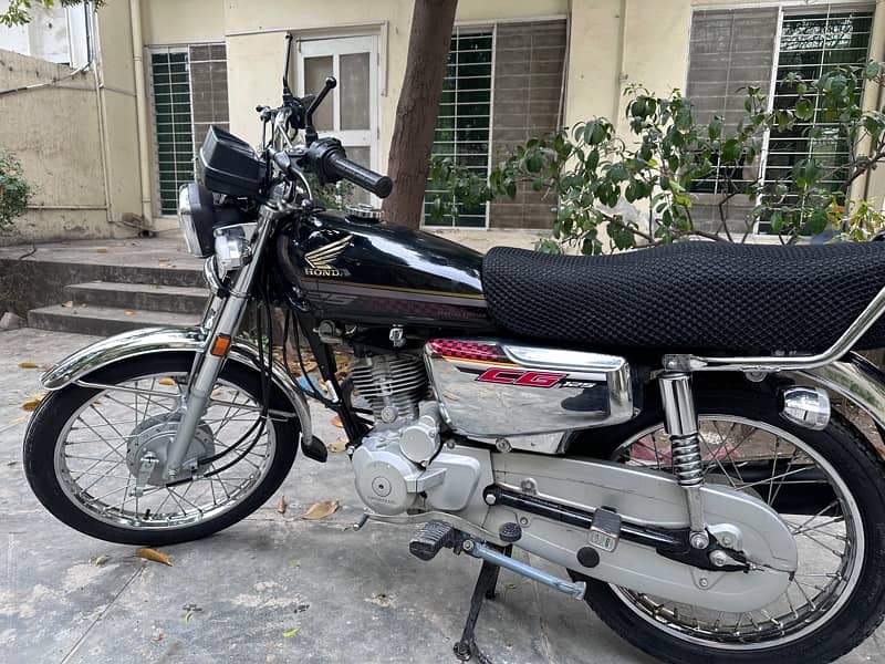 honda 125 self start 2023 9/10 4