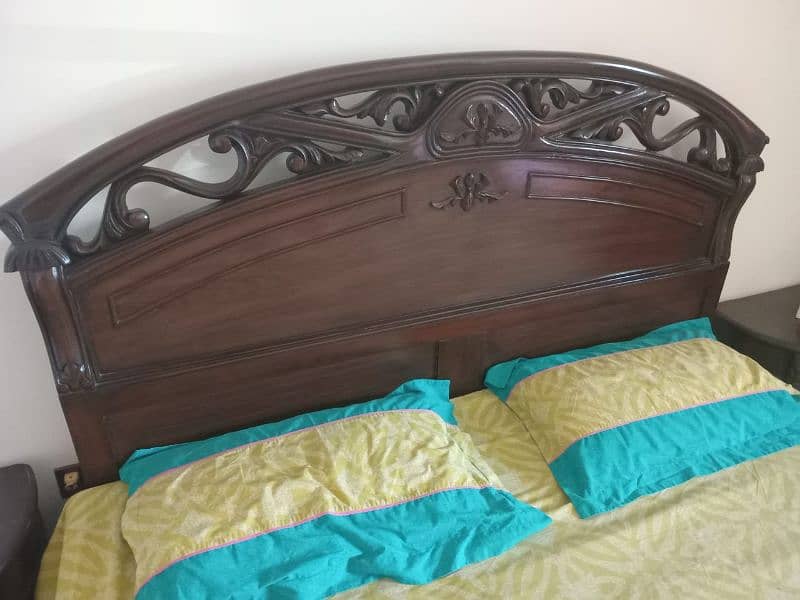 King size bed with side tables, mattress and dressing table. 2