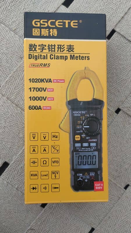 Clamp meter High DC Voltages 1700v/dc. GSCETE CM550A 0