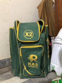 Brand new cricket kit in brand new condition