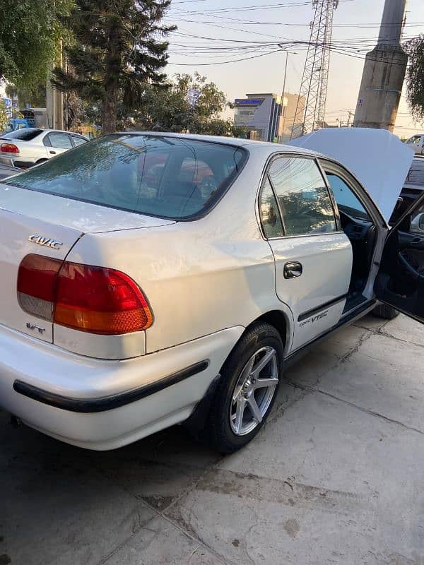 Honda Civic 98 model 6