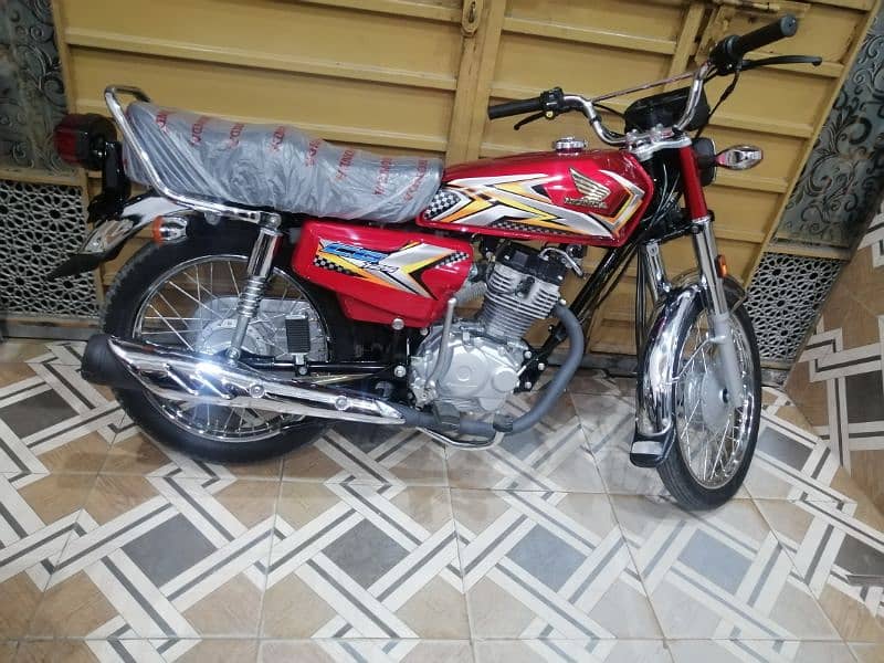 honda 125 2025 4