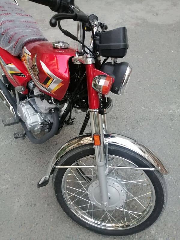 honda 125 2025 8