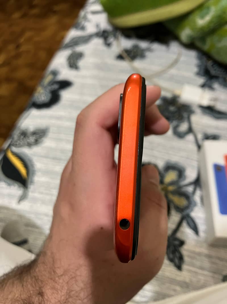 Xiaomi Redmi 9C with Box 7