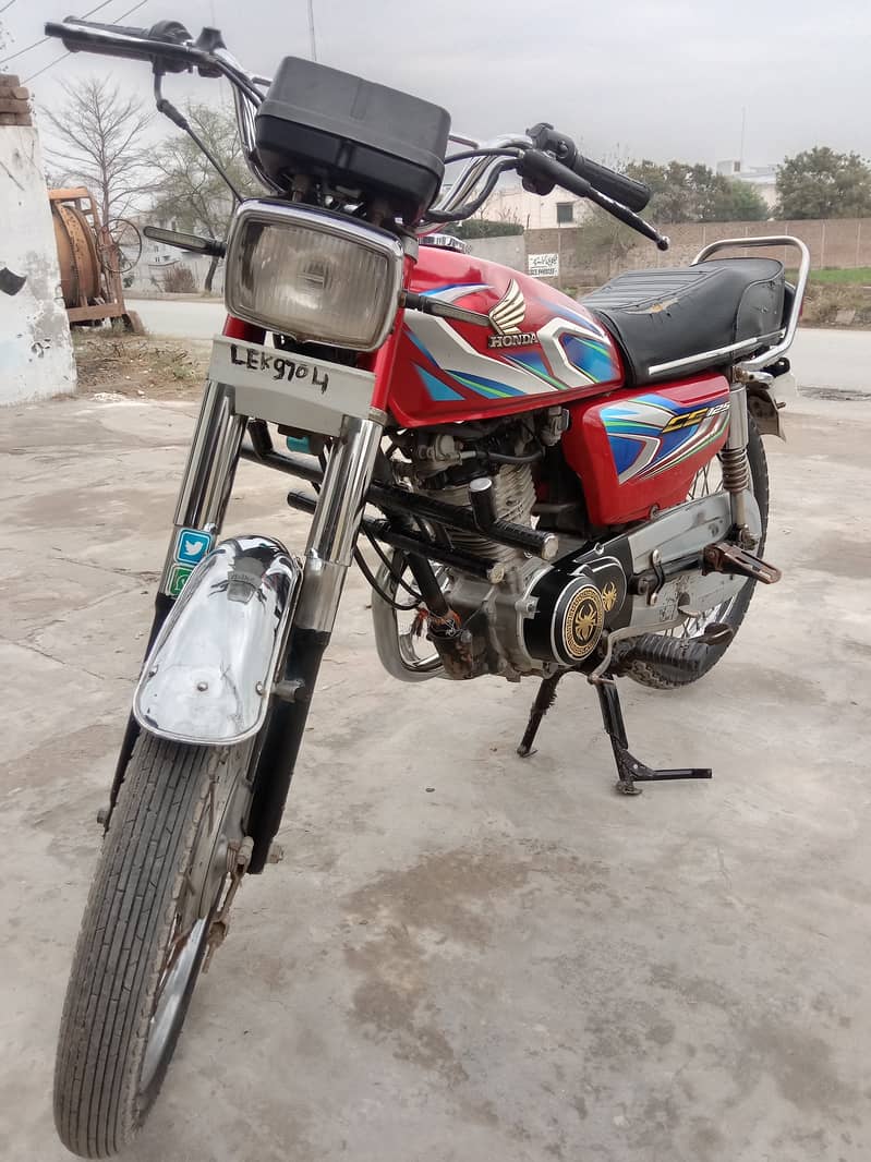 Honda CG 125 2015 3