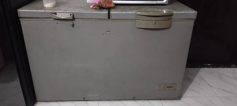 Dawlance deep freezer for sale 1