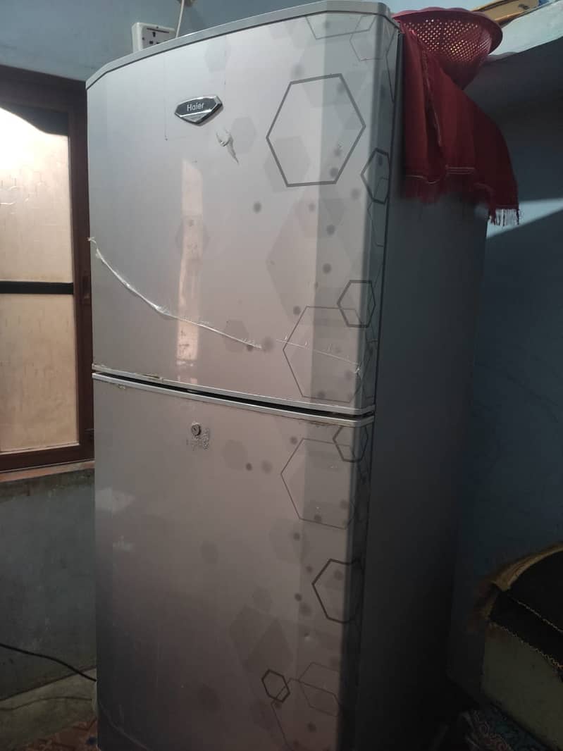 Big Size 16 Cubic Fridge for sale in best condition 2