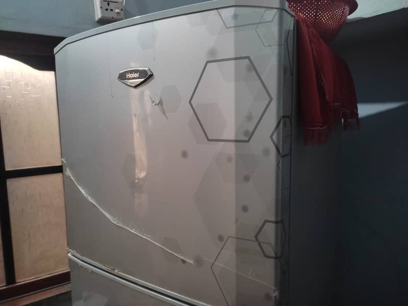 Big Size 16 Cubic Fridge for sale in best condition 4