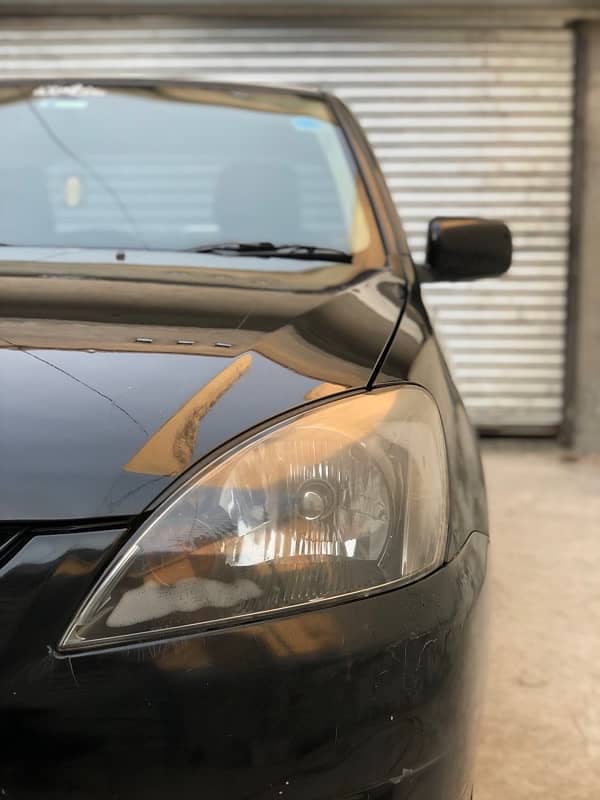 Mitsubishi Lancer 2004 / 5 totl genuine better than city,corolla,civic 6