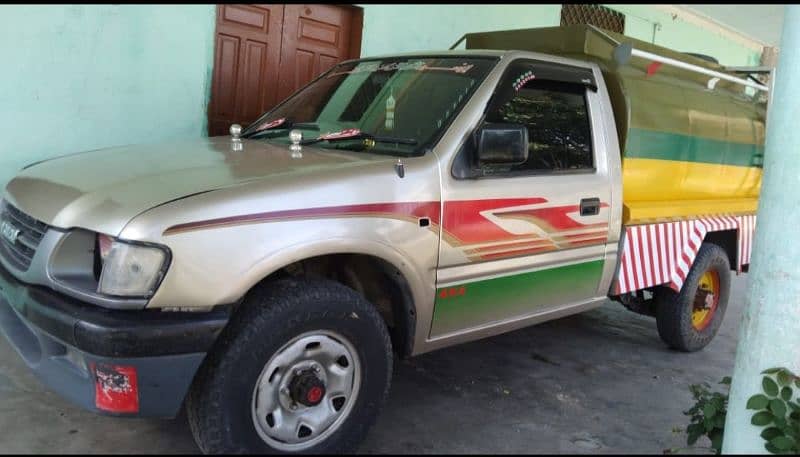 isuzu pickup signal cabin model 2003 made 3