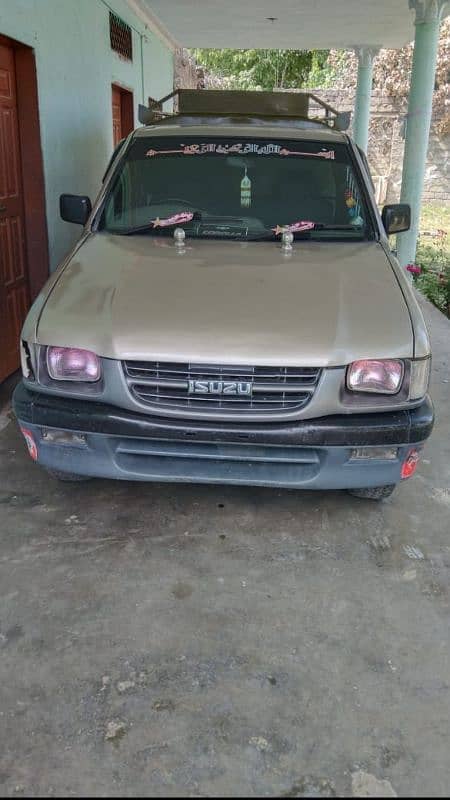 isuzu pickup signal cabin model 2003 made 5