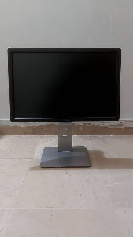 2X 19 Inch LCD's 3