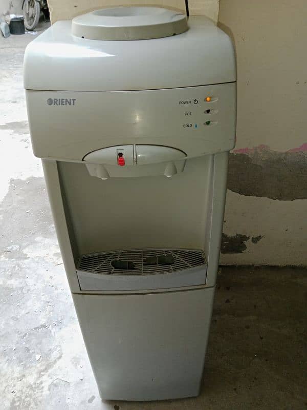 Orient water dispenser 0