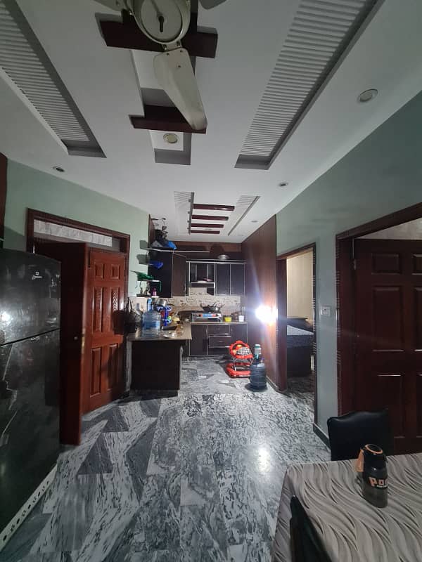 5MARLA CENTER PORTION MARBLE FLOORING FOR RENT IN ALLAMA IQBAL TOWN 1