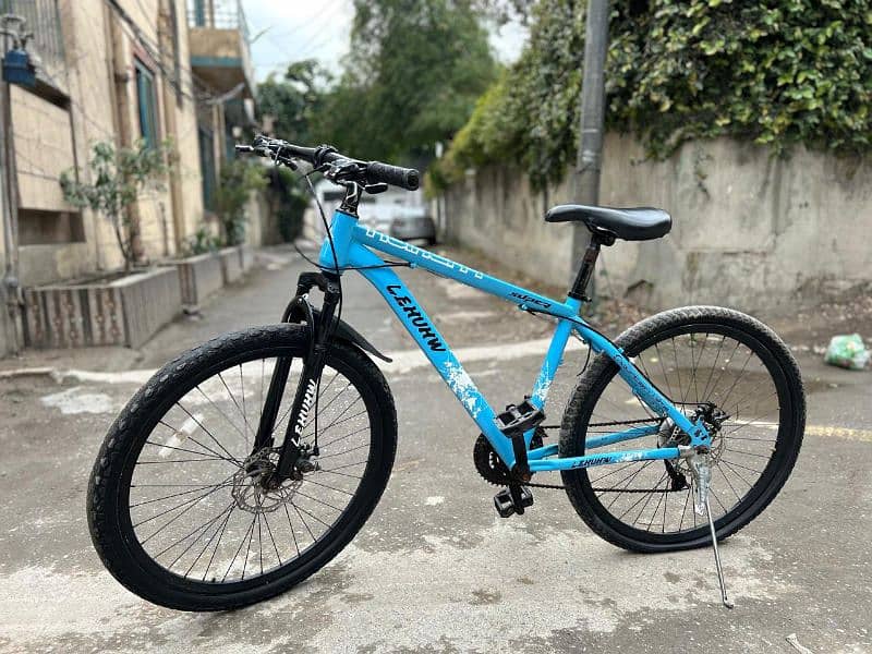 Imported bicycle 26 size smooth working 03268554147 0