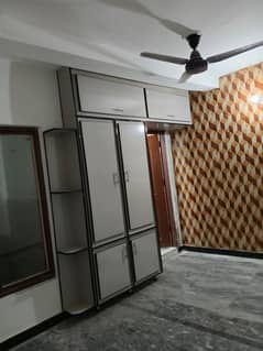 Sherfabad rod 3.5 Duble Story House For Rent Near by 4B Dwa chok