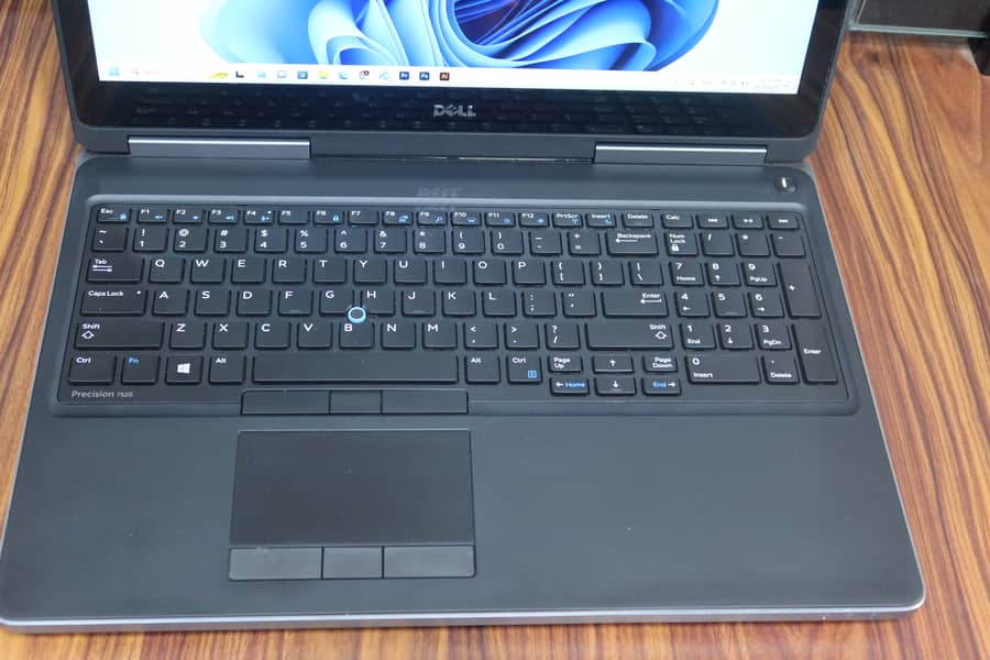 Dell Precision 7520 Laptop/Workstation Ci7 16GB 512GB SSD,Touch Screen 4