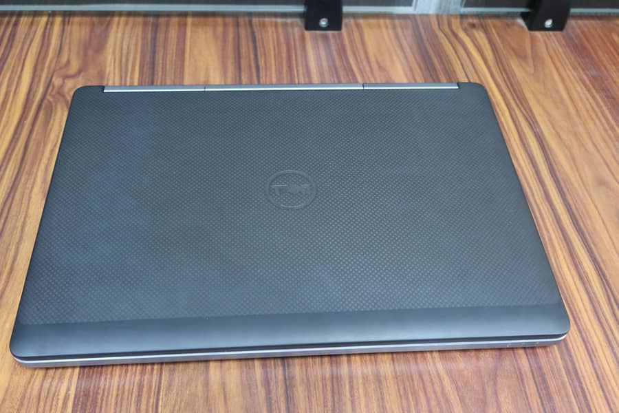 Dell Precision 7520 Laptop/Workstation Ci7 16GB 512GB SSD,Touch Screen 9