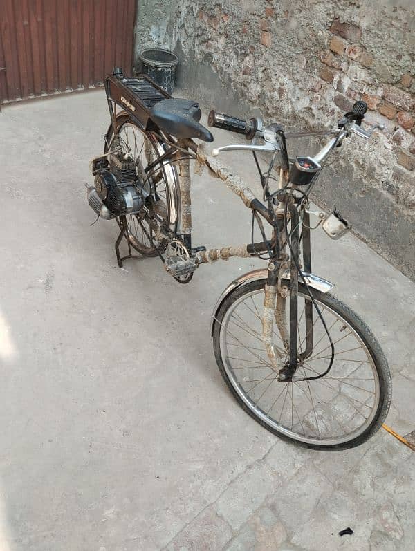 Petrol Wali Bi Cycle 11