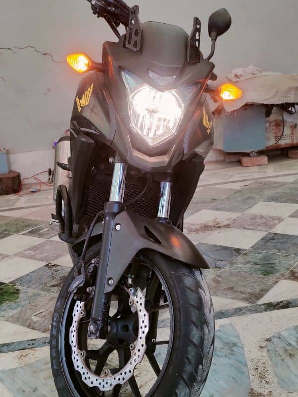 Honda CB400X 2014 10