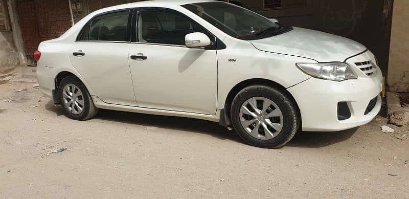 Toyota Corolla XLI 2013 4