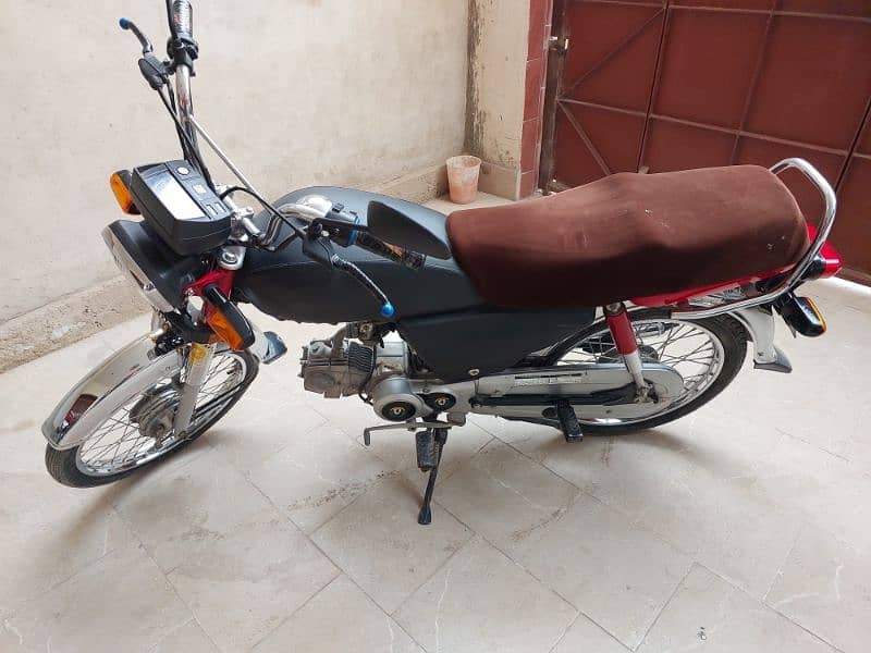 honda CD 2023 4