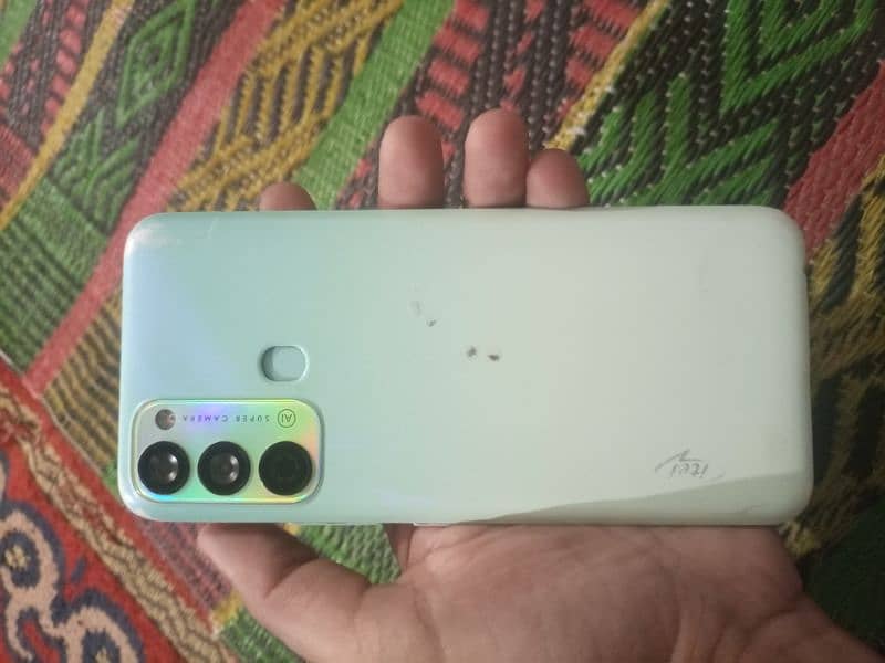 itel vison3 0