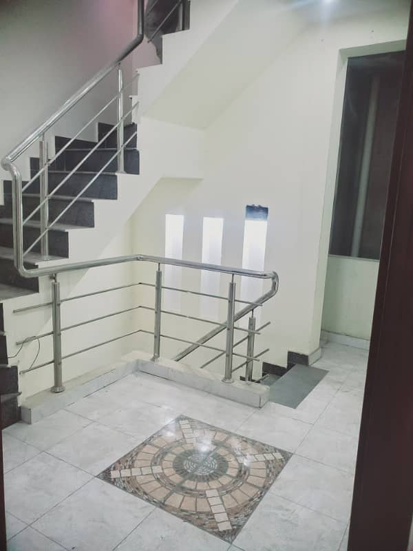 Vip beautiful 3 Marla house is available For Rent very near to Sabzazar Scheme Lahore 1