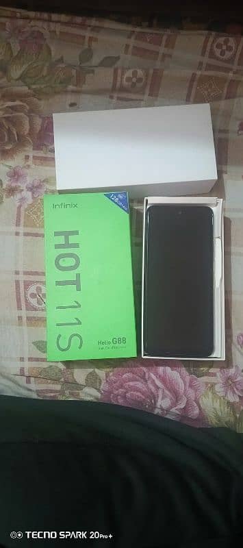 Infinix Hot 11 S 4+2 / 128 gb 1